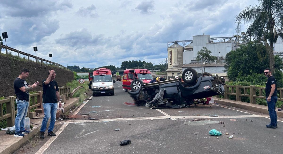 Motorista Morre Em Capotamento Na Br Em Estrela Grupo A Hora