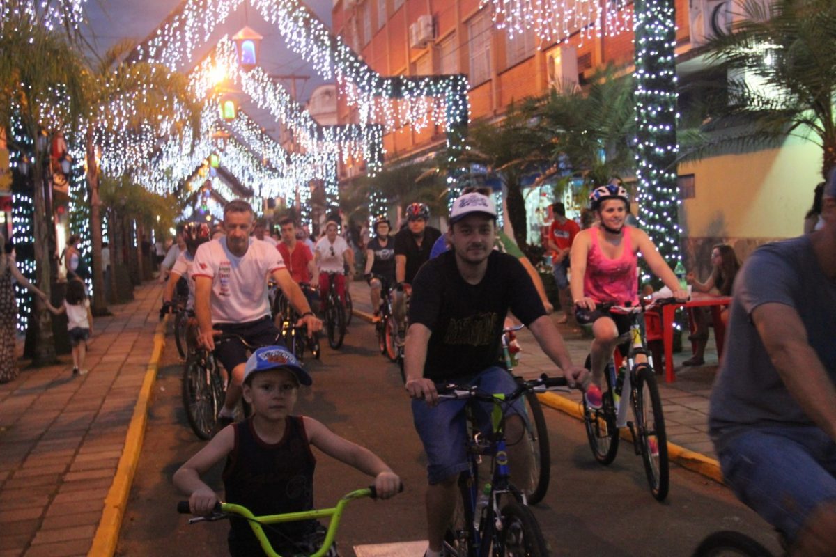 Passeio de bicicleta reúne mais de 400 participantes em Estrela