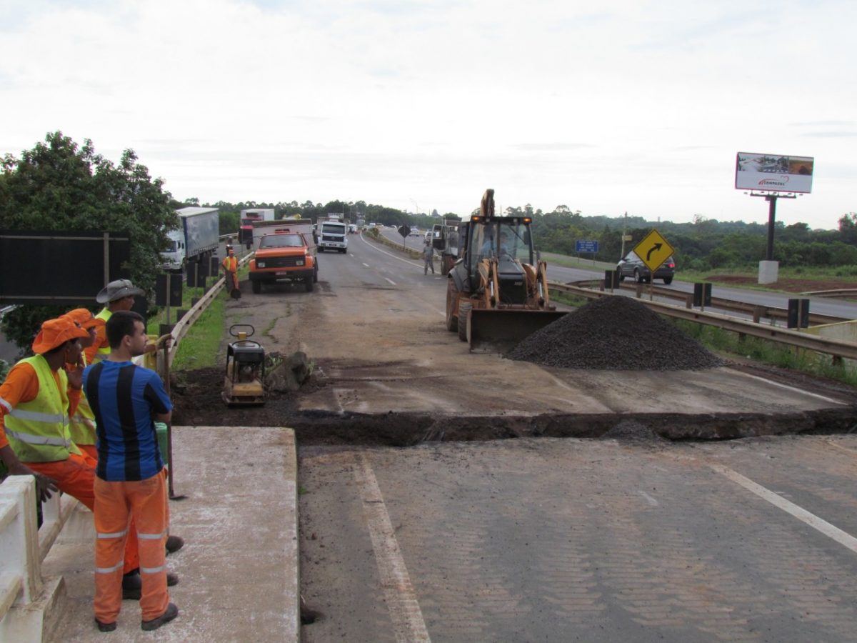 Conserto na BR-386 provoca transtornos e atrasa itinerários