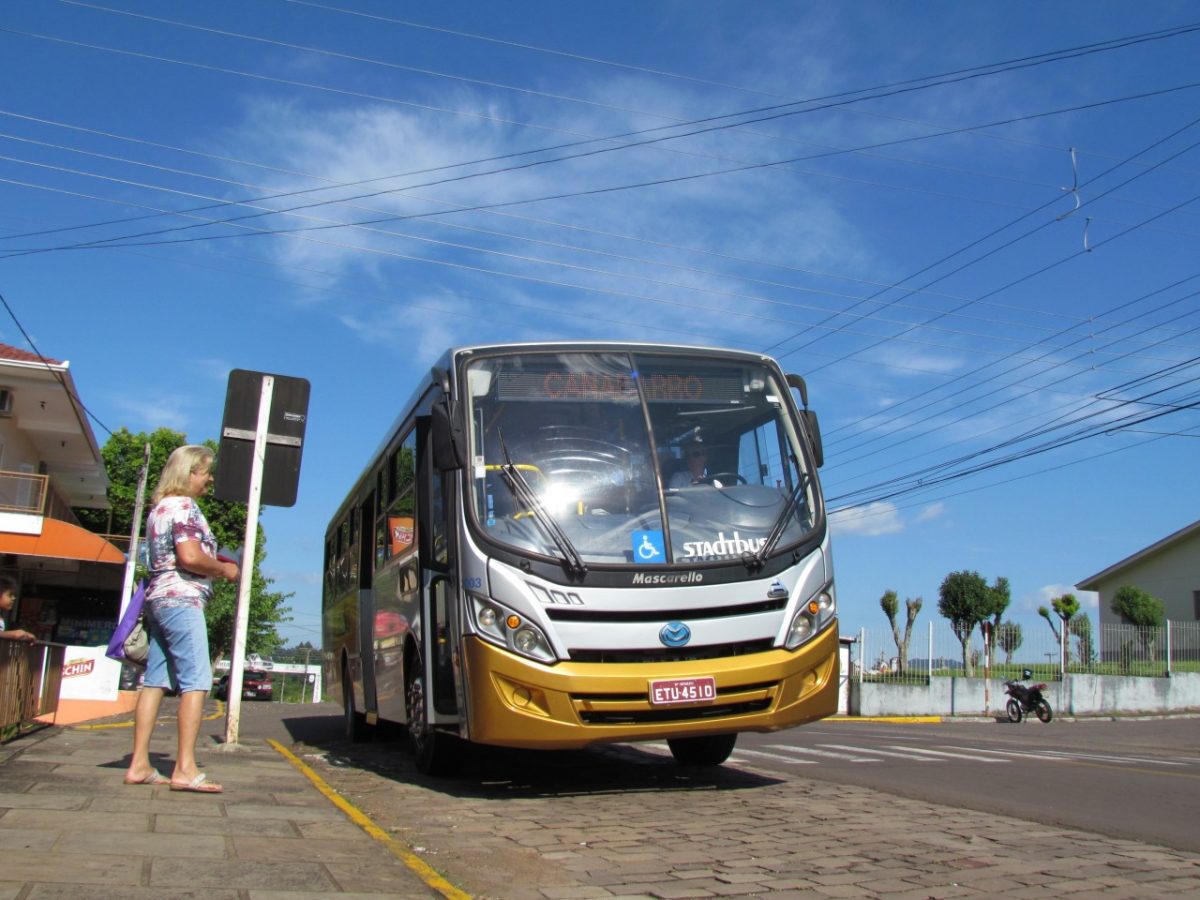 Tarifa do transporte urbano sobe R$ 0,40