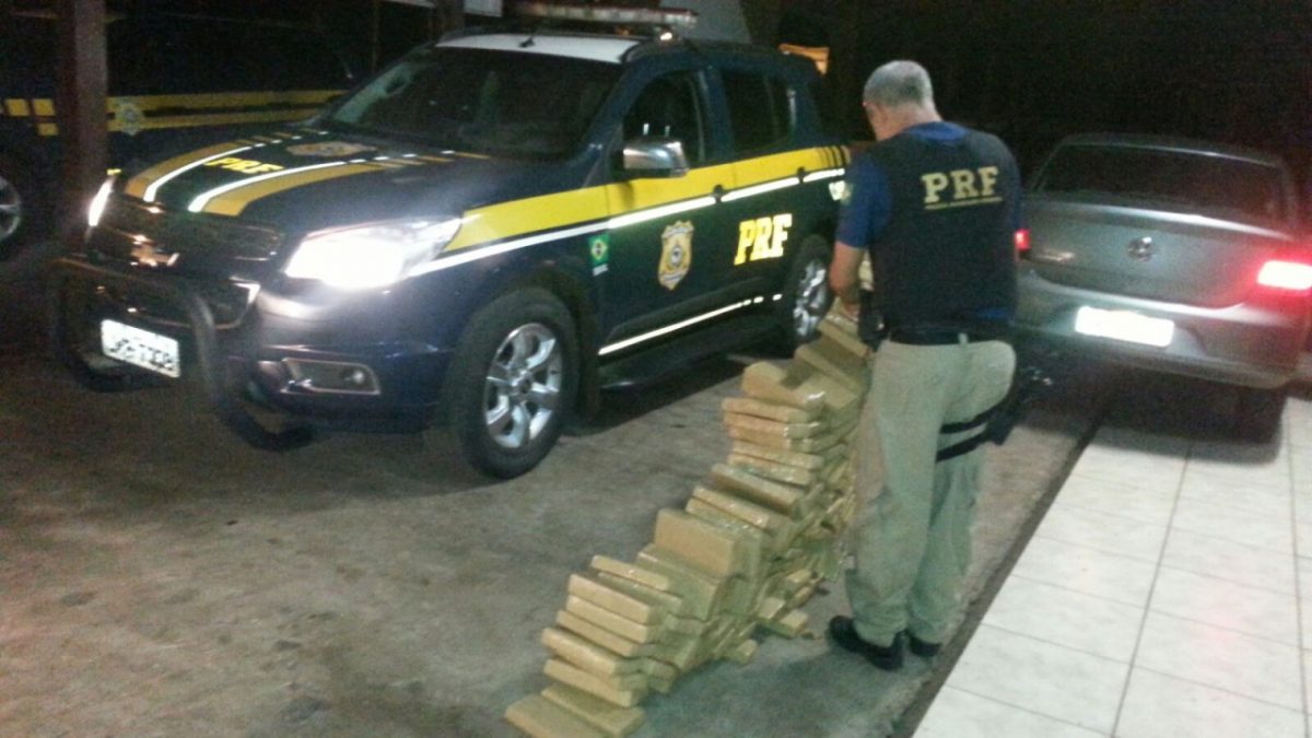 Polícia apreende 307 quilos de maconha