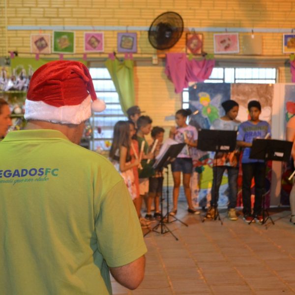 Amigos organizam ação beneficente