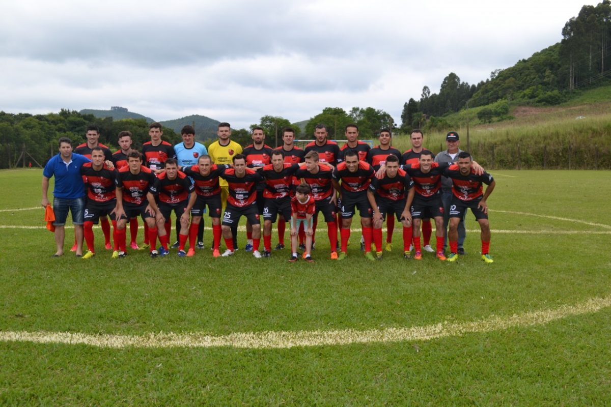 Flamengo A inicia 2016 na liderança