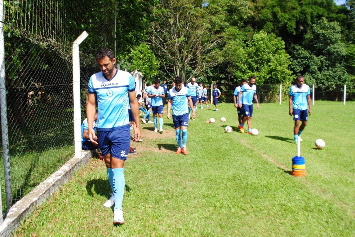 Alviazul testa plantel em Veranópolis