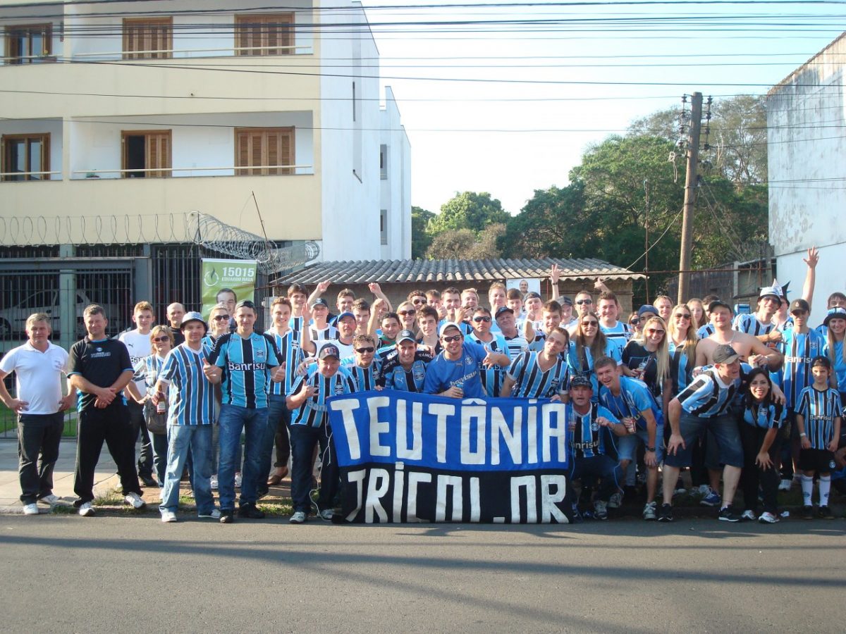 Consulado tricolor organiza jantar de confraternização