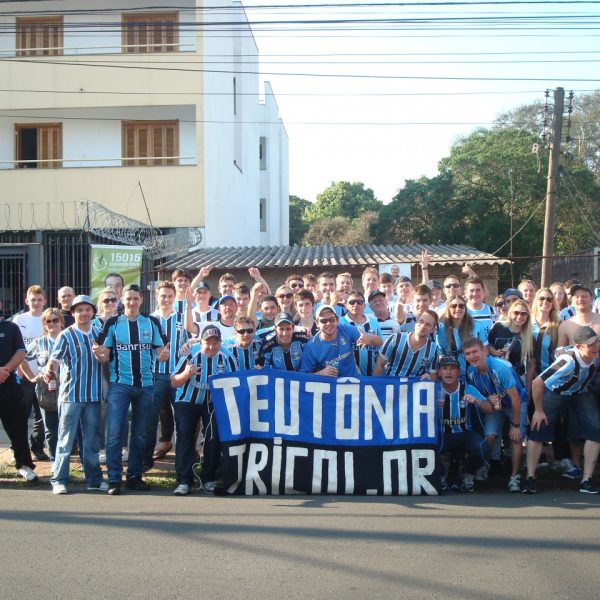 Consulado tricolor organiza jantar de confraternização