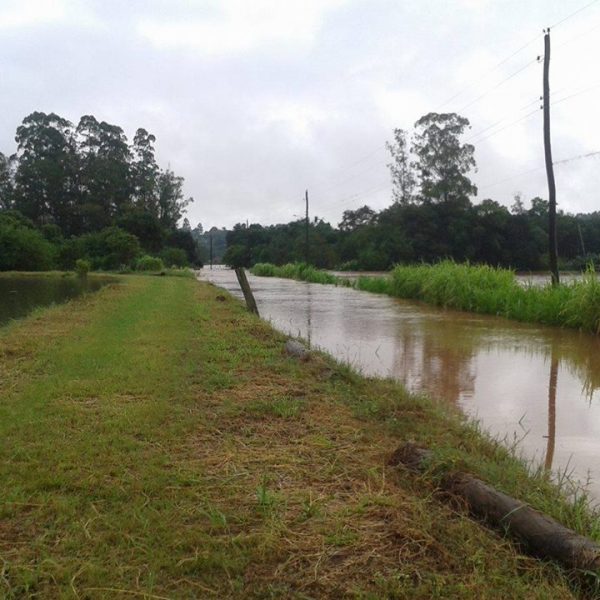 Em 6 horas, chove quase 200 mm no Vale