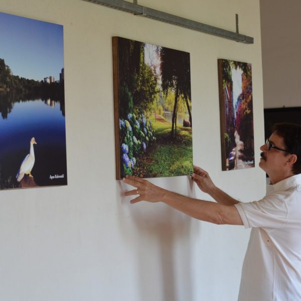 Exposição retrata aniversário de Lajeado