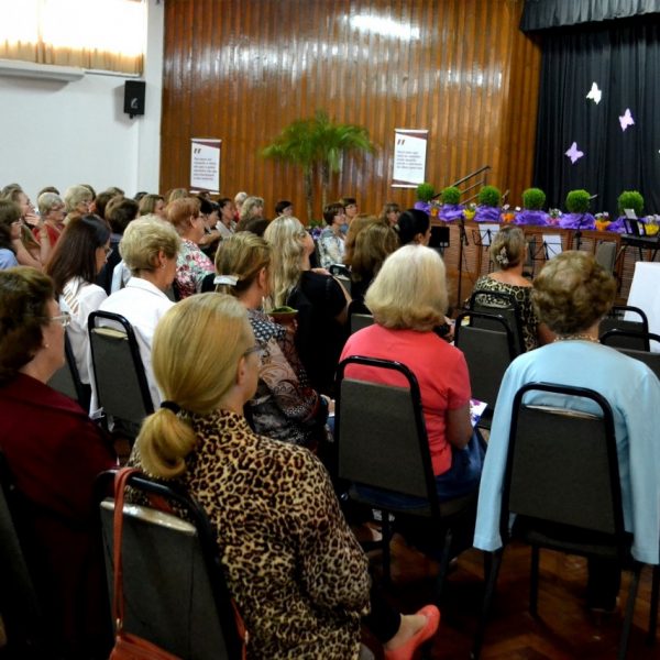 Palestra aborda qualidade de vida feminina