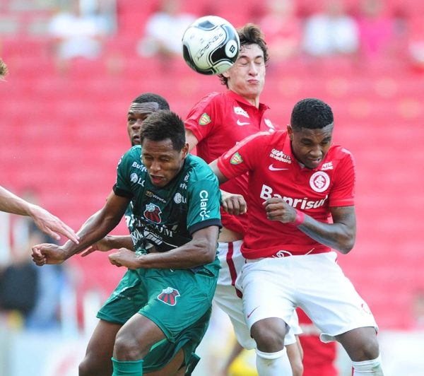 Internacional joga por vaga à semifinal