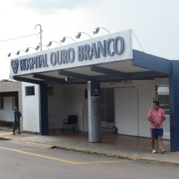 Hospital suspende cirurgias em maio