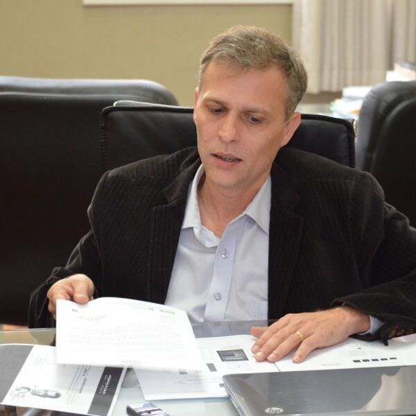 MP denuncia prefeito por improbidade administrativa