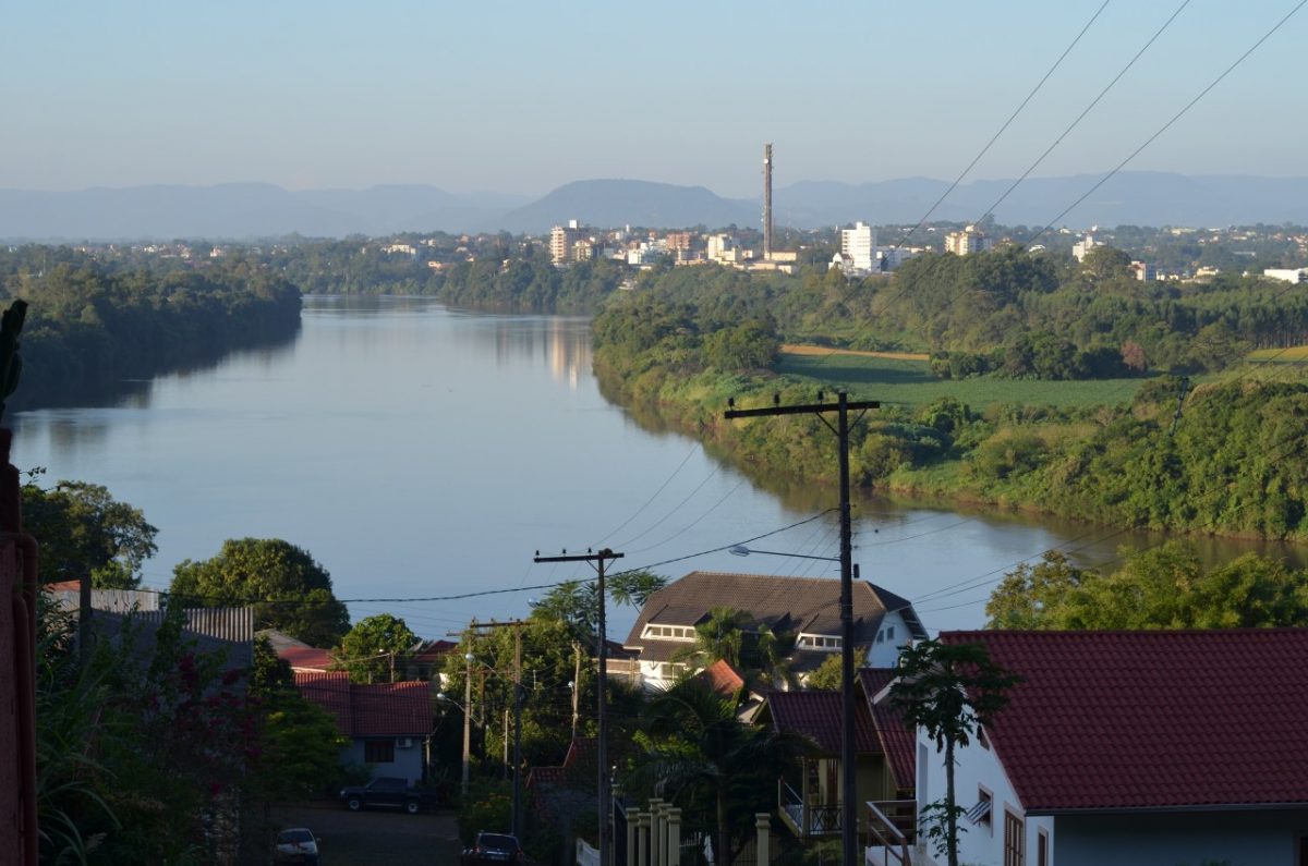 “Temos que ir mais para dentro das escolas do  que para o rio”