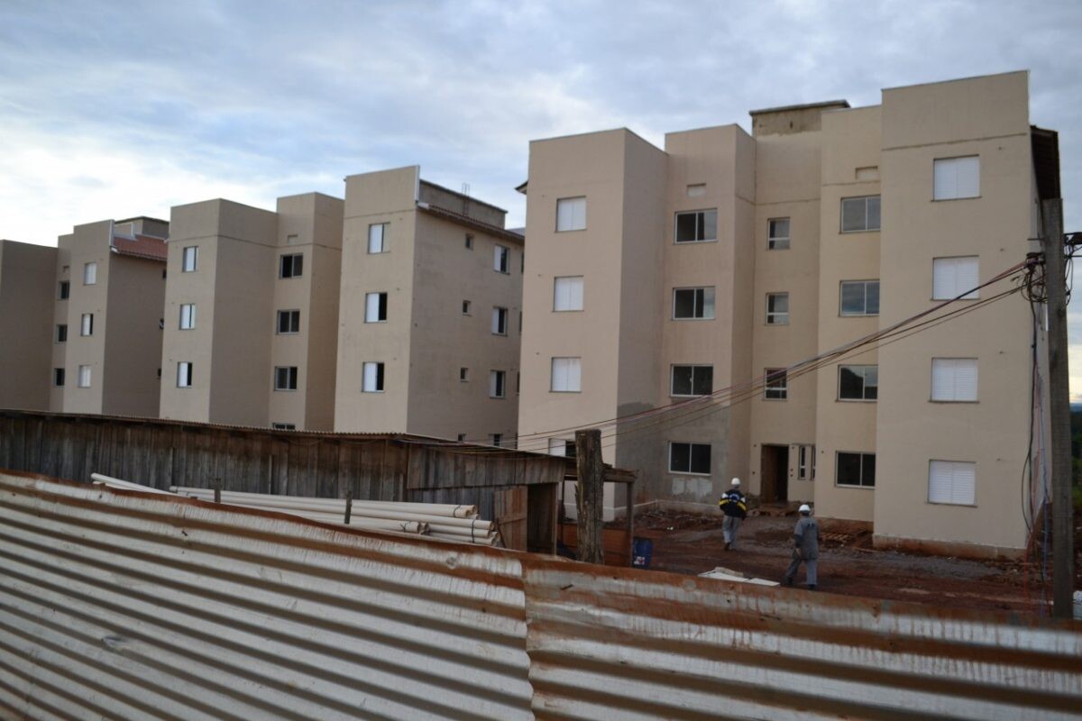 União deve cortar subsídio habitacional