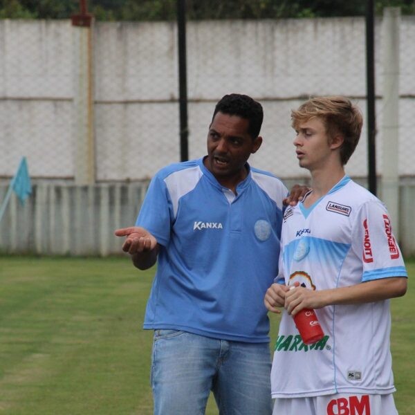 Alviazul vence Rio Grande por 2 a 0