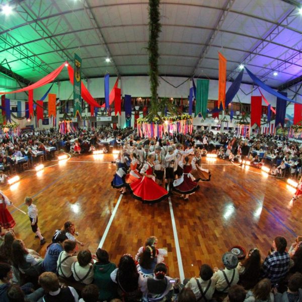 Comunidade prepara Festival do Chucrute