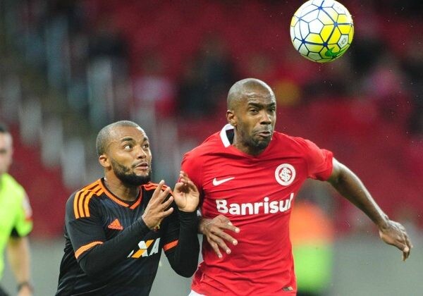 Fabinho melhora e viaja para Salvador