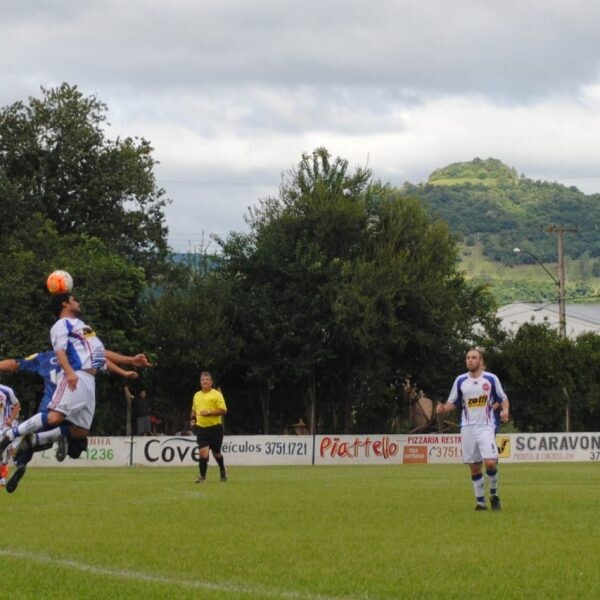 A um empate do bicampeonato