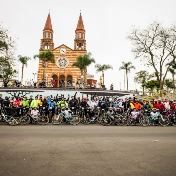 Evento contou com a participação de 150 ciclistas