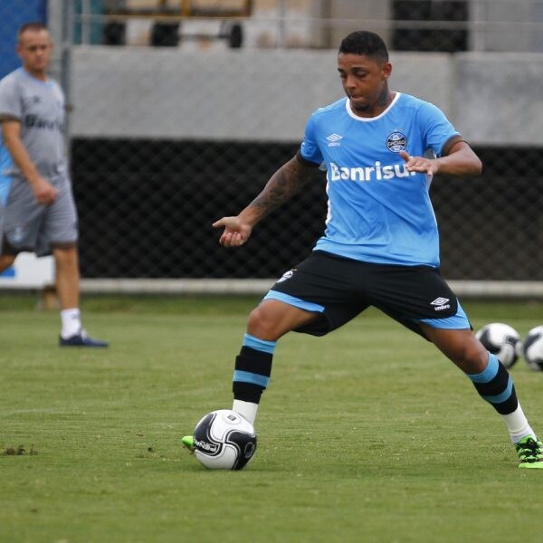 Com retornos, Tricolor  enfrenta o Cruzeiro