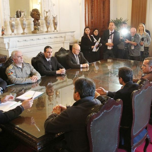 Governo cria CNPJ para Bombeiros