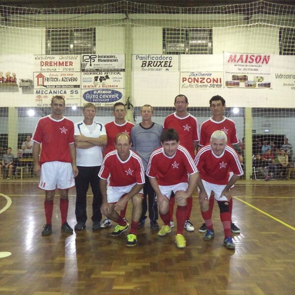 Competição define os campeões no futsal