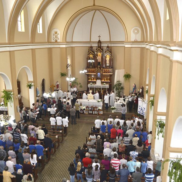 Missa lembra centenário da Igreja Matriz de Santa Clara do Sul