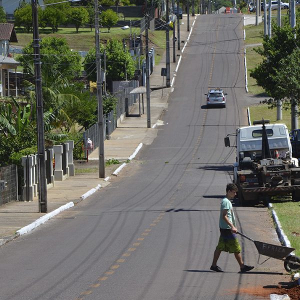 Falta verba para ampliar a av. Pasqualini