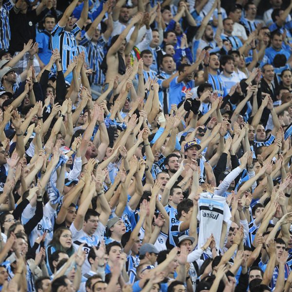 Torcida esgota ingressos para jogo contra o Cruzeiro