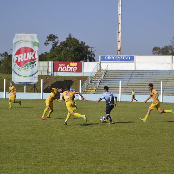 Lajeadense busca vaga na final da competição