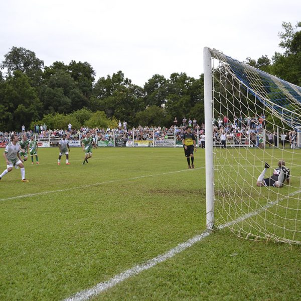 Juventude está a um empate do título inédito