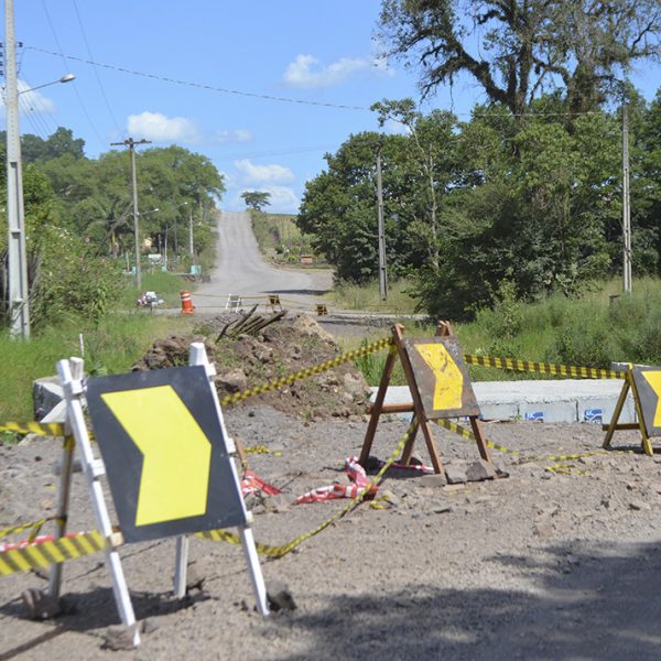 Férias atrasam retomada de obra na ERS-482