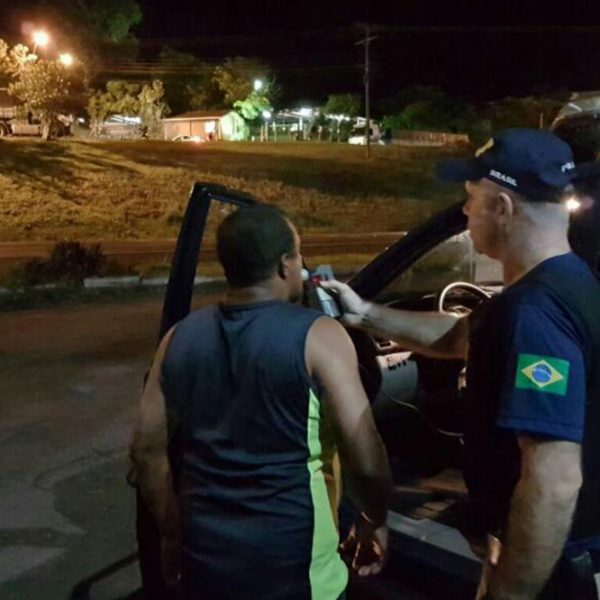 Operação conjunta autua 29 motoristas por embriaguez