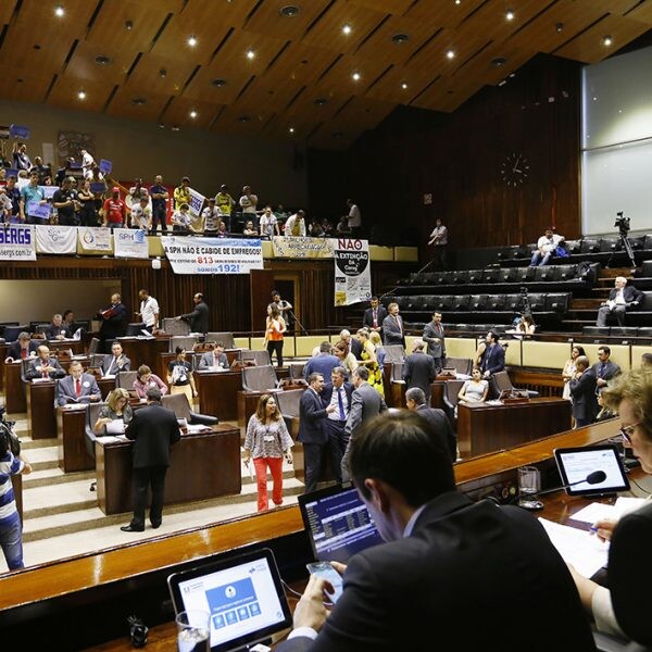 Votação do Pacote de Sartori chega ao 4º dia