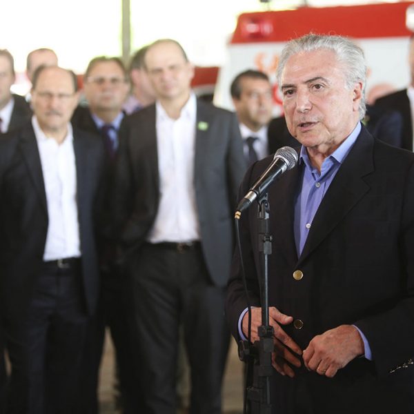 Temer entrega novas ambulâncias do Samu