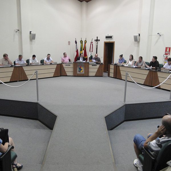 Legislativo de Estrela aprova reajuste dos servidores