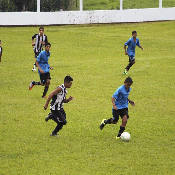 Times da região chegam à final