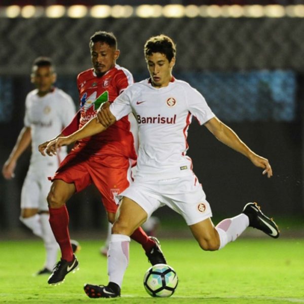 Clube treina visando a Copa do Brasil