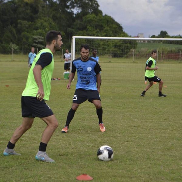 Pré-temporada encerra com amistoso