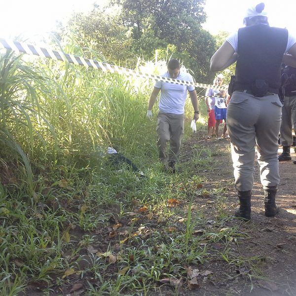 Três homens são mortos em menos de sete dias