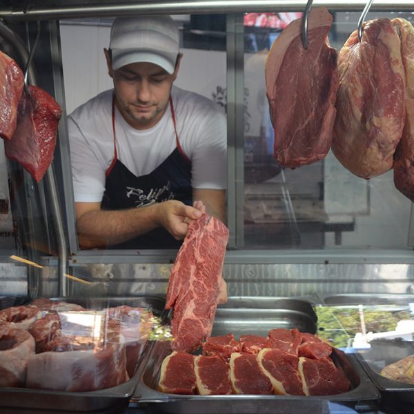 Operação Carne Fraca abala cadeia produtiva