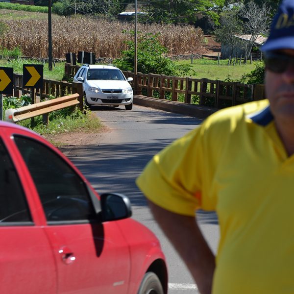 Estado quer construir ponte em meio ano