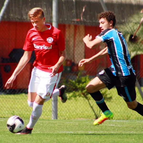 Zagueiro é chamado para a seleção sub-20