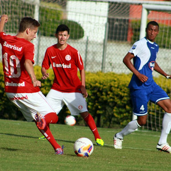 Sub-23 joga hoje  pela terceira divisão