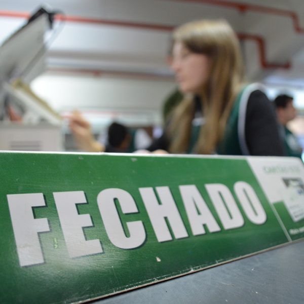 Feriado muda serviços e atendimento público