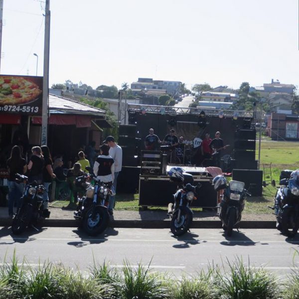 Festival de rock espera reunir 2 mil pessoas