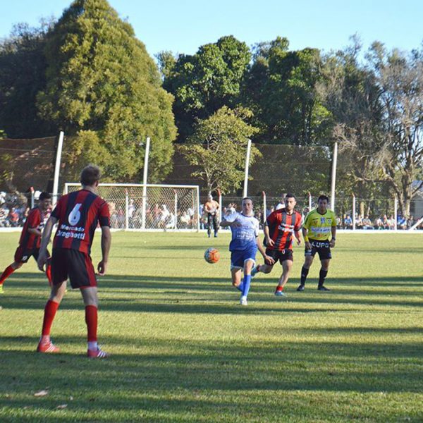 Cruzeiro do Sul inicia disputa pelo título