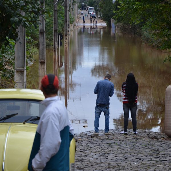 Chuva dá trégua e municípios contam prejuízos