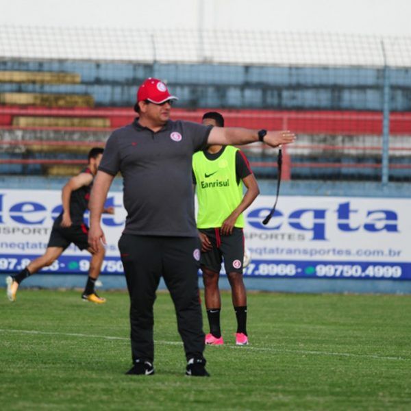 Colorado tem maratona de jogos para se recuperar na tabela