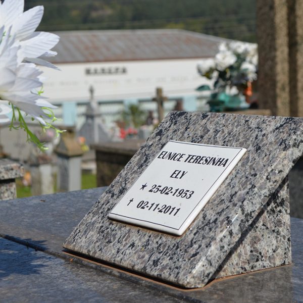 Padre nega enterro a luterano e é condenado